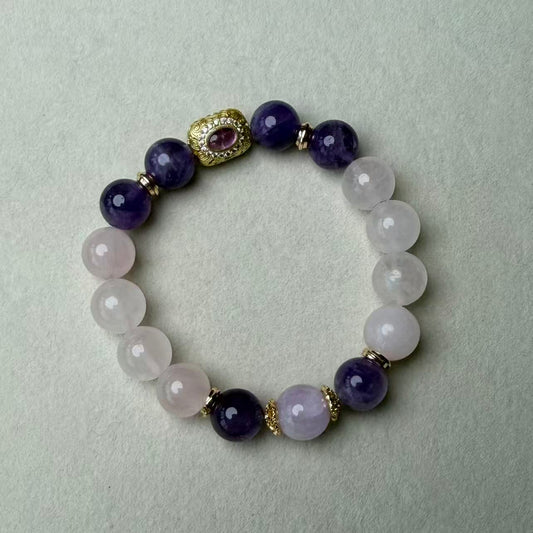 Soft Amethyst Bloom Bracelet